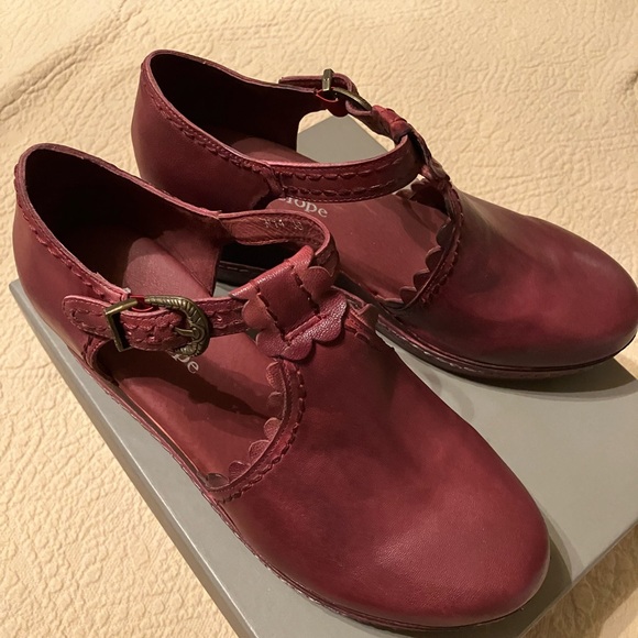 Antelope brand boho t-strap wedge shoes, brand new - Picture 2 of 6